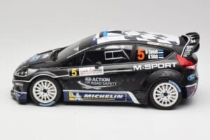 Ford Fiesta WRC #5 O. Tanak / R. Sikk Rally France 2012 Minichamps 1:18 151120805 Metal - imagem 3 de 6