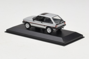 Ford Fiesta XR2 Prateado Minichamps 1:43 400085160 Metal - imagem 3 de 4