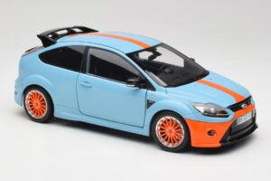 Ford Focus RS LM Classic Edition Gulf 1968 Ford GT40 Tribute Minichamps 1:18 100080068 Metal - imagem 6 de 8