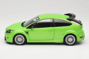 Ford Focus RS Mk2 Green Metallic Minichamps 1:18 100080001 Metal - imagem 4 de 8