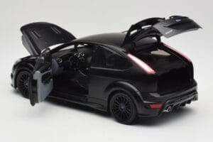 Ford Focus RS Mk2 Matte Black Minichamps 1:18 100080000 Metal - imagem 5 de 8