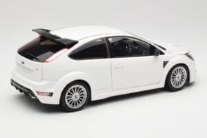 Ford Focus RS Mk2 Branco Minichamps 1:18 100080002 Metal - imagem 3 de 8