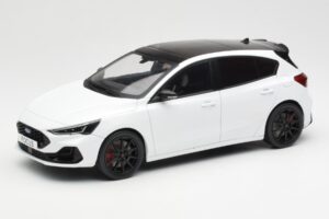 Ford Focus ST Mk4 Frozen Branco MCG 1:18 MCG18453 Metal