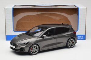 Ford Focus ST Mk4 Cinzento MCG 1:18 MCG18454 Metal - imagem 6 de 6