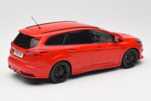 Ford Focus ST Turnier Mk3 Race Red MCG 1:18 MCG18466 Metal - imagem 2 de 6