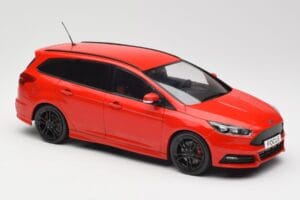 Ford Focus ST Turnier Mk3 Race Red MCG 1:18 MCG18466 Metal - imagem 4 de 6