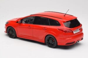 Ford Focus ST Turnier Mk3 Race Red MCG 1:18 MCG18466 Metal - imagem 5 de 6