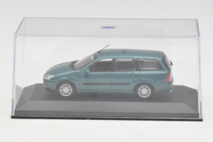 Ford Focus Mk1 Turnier Verde Minichamps 1:43 FOCUS003 Metal - imagem 4 de 5