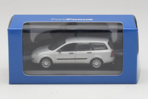 Ford Focus Mk1 Turnier Prata Minichamps 1:43 FOCUS004 Metal - imagem 5 de 5