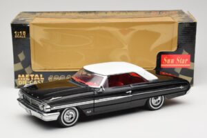 Ford Galaxie 500 Preto Sun Star 1:18 1442 Metal - imagem 8 de 8
