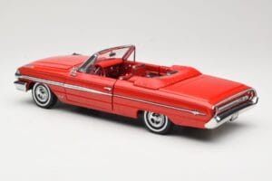 Ford Galaxie 500 Cabriolet Vermelho Sun Star 1:18 1420 Metal - imagem 7 de 8