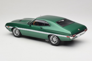 Ford Gran Torino Sport Green Metallic IXO 1:18 18CMC264 Metal - imagem 5 de 6