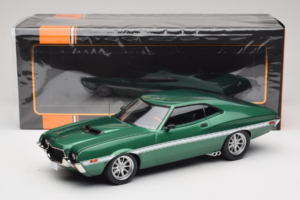 Ford Gran Torino Sport Green Metallic IXO 1:18 18CMC264 Metal - imagem 6 de 6