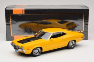 Ford Gran Torino Sport Amarelo IXO 1:18 18CMC186 Metal - imagem 6 de 6