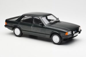 Ford Granada Mk2 2.8 Injection Verde Escuro MCG 1:18 MCG18263 Metal - imagem 4 de 6