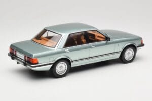 Ford Granada Mk2 2.8 Ghia Light Green Metallic MCG 1:18 MCG18535 Metal - imagem 2 de 6