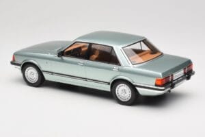 Ford Granada Mk2 2.8 Ghia Light Green Metallic MCG 1:18 MCG18535 Metal - imagem 5 de 6