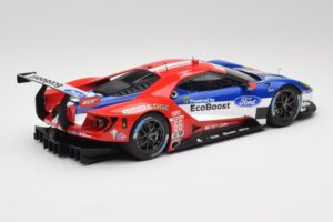 Ford GT #68 D. Muller / J. Hand / S. Bourdais LMGTE Pro Winner 24 Hours of Le Mans 2016 Minichamps 1:18 4012138143098 Metal - imagem 2 de 6
