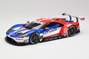 Ford GT #68 D. Muller / J. Hand / S. Bourdais LMGTE Pro Winner 24 Hours of Le Mans 2016 Minichamps 1:18 4012138143098 Metal
