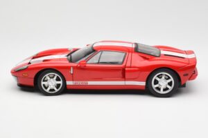 Ford GT Vermelho AUTOart 1:18 73021 Metal - imagem 4 de 8