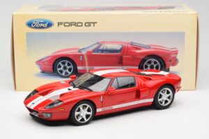 Ford GT Vermelho AUTOart 1:18 73021 Metal - imagem 8 de 8