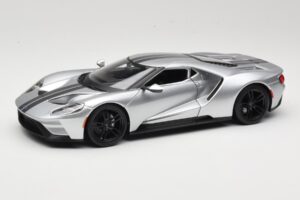 Ford GT Prata Maisto 1:18 31384 Metal