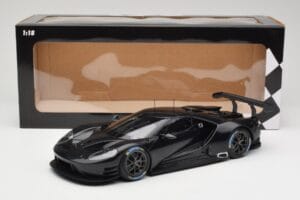 Ford GT Test Car Preto Minichamps 1:18 155168699 Metal - imagem 6 de 6