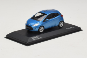 Ford Ka Blue Metallic Minichamps 1:43 400088202 Metal - imagem 2 de 4
