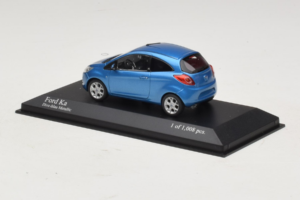 Ford Ka Blue Metallic Minichamps 1:43 400088202 Metal - imagem 3 de 4