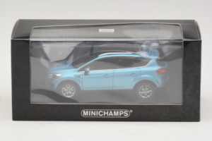 Ford Kuga Mk1 Azul Metalizado Minichamps 1:43 400087201 Metal - imagem 4 de 4