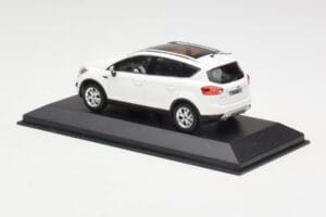 Ford Kuga Mk1 Branco Minichamps 1:43 KUGA001 Metal - imagem 3 de 4