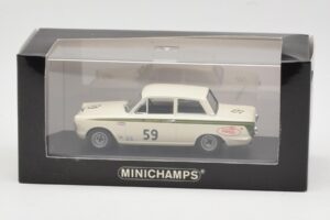 Ford Lotus Cortina Mk1 #59 J. Clark / R. Parsons Sebring 12 Hours 1964 Minichamps 1:43 400648259 Metal - imagem 4 de 4
