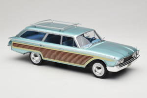 Ford Country Squire Azul MCG 1:18 MCG18049 Metal - imagem 4 de 6