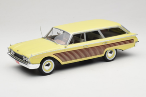 Ford Country Squire Amarelo MCG 1:18 MCG18048 Metal