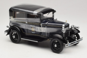 Ford Model A Tudor Police Car Motor City 1:18 43008 Metal - imagem 4 de 6