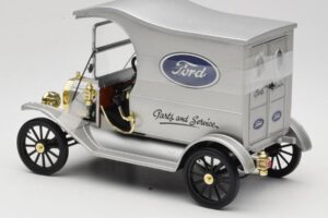 Ford Model T Delivery Truck Prata Eagle Collectibles 1:18 430600 Metal - imagem 5 de 6