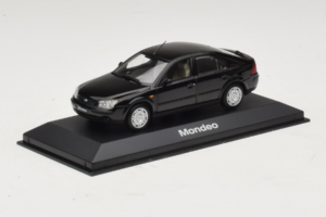 Ford Mondeo Mk3 Preto Minichamps 1:43 MONDEO004 Metal - imagem 2 de 4