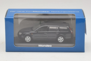 Ford Mondeo Mk3 Touring Preto Minichamps 1:43 MONDEO003 Metal - imagem 4 de 4