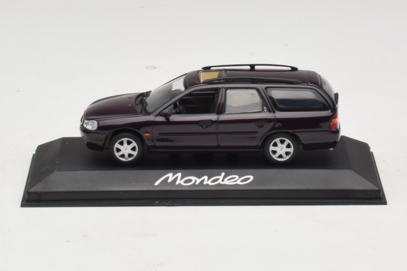 Ford Mondeo Mk1 Turnier Dark Blue Metallic Minichamps 1:43 43306312 Metal