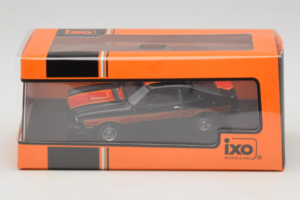 Ford Mustang Cobra II Preto IXO 1:43 CLC599N Metal - imagem 4 de 4