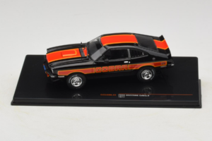 Ford Mustang Cobra II Preto IXO 1:43 CLC599N Metal