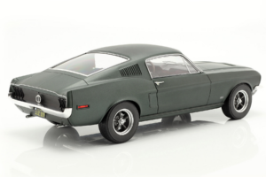 Ford Mustang Fastback Satin Green Metallic Norev 1:12 122702 Metal - imagem 2 de 5