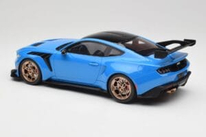 Ford Mustang GTD Antimatter Blue Metallic GT Spirit 1:18 GT473 Resina - imagem 5 de 6