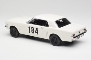 Ford Mustang Hardtop #184 B. Neyret / J. Terramorsi Rally Monte Carlo 1965 Norev 1:18 182801 Metal - imagem 5 de 6