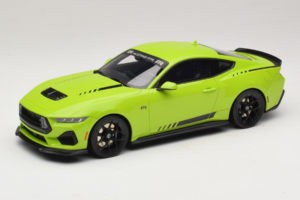 Ford Mustang RTR Spec 3 Amarelo GT Spirit 1:18 GT565 Resina
