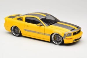 Ford Mustang S197 Cesam by Parotech Amarelo Norev 1:18 182700 Metal - imagem 6 de 8