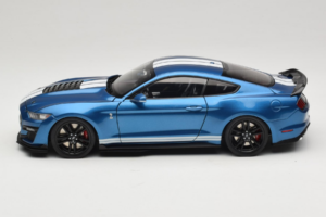 Ford Mustang Shelby GT500 S550 Atlas Blue Metallic IXO 1:18 18RDC244-FO Metal - imagem 4 de 8