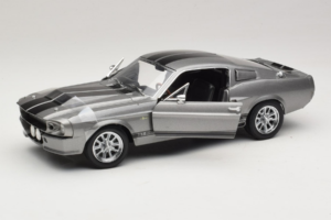 Ford Mustang Shelby GT500 Eleanor Shelby Collectibles 1:18 9081 Metal - imagem 2 de 8