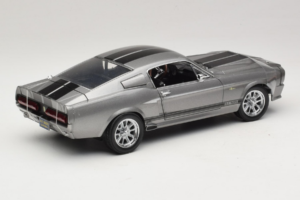 Ford Mustang Shelby GT500 Eleanor Shelby Collectibles 1:18 9081 Metal - imagem 3 de 8