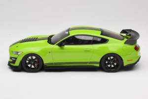 Ford Mustang Shelby GT500 S550 Verde GT Spirit 1:18 GT803 Resina - imagem 3 de 6